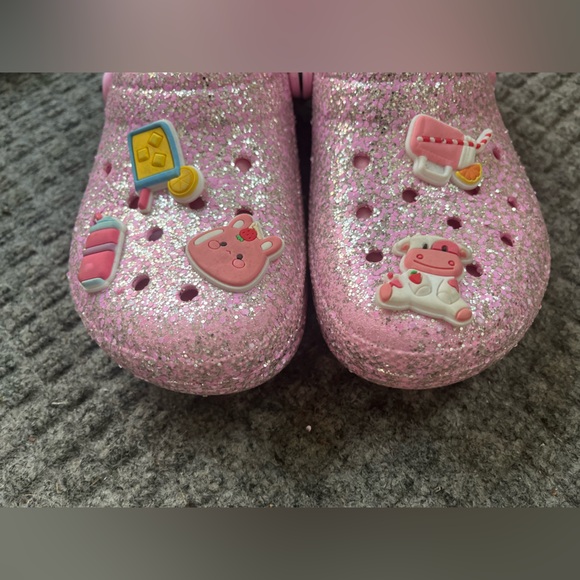 Crocs Fur Lined Girls J6 Slip On Comfort Warm Fuzzy Cozy Pink Cottagecore - Picture 10 of 13